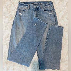 American Eagle Mom Jeans